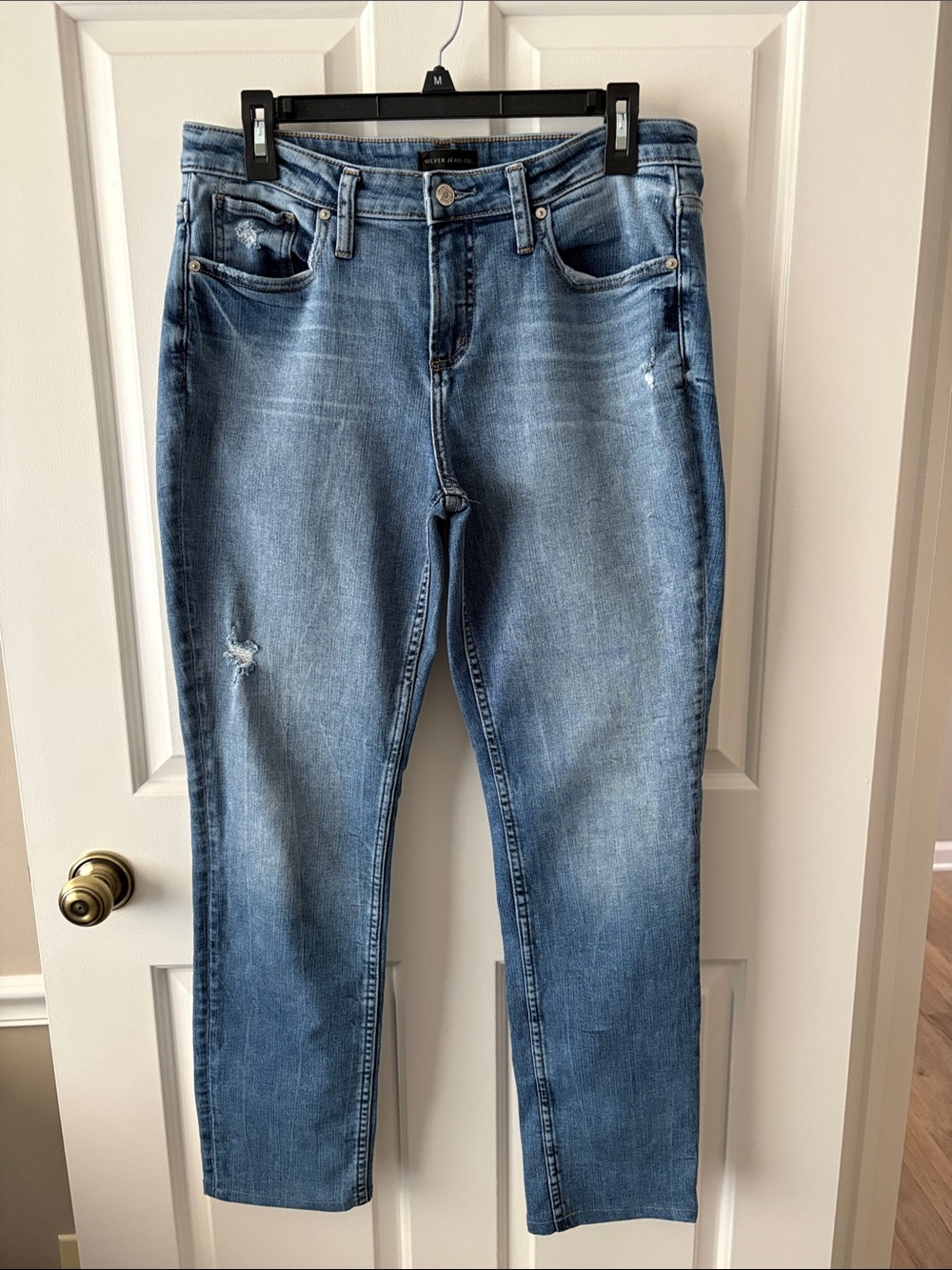 Silver Jeans Light Blue Skinny Jeans with Subtle Distress